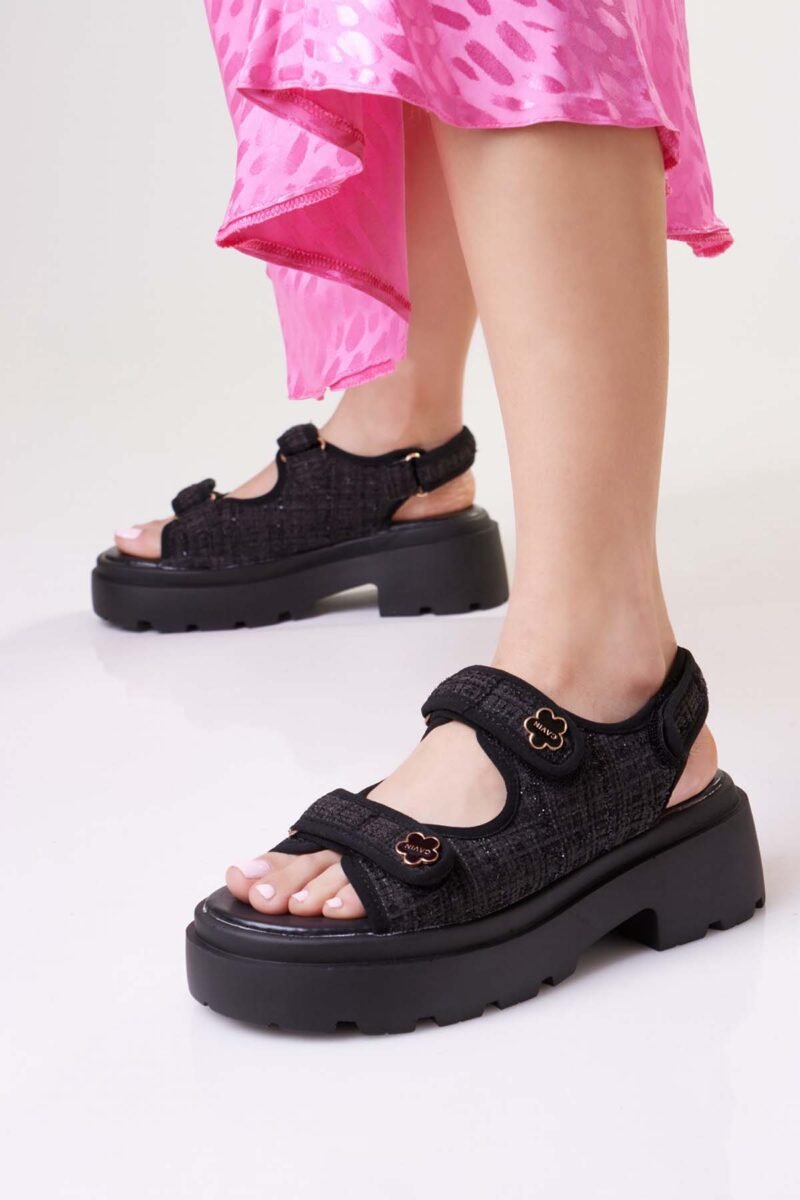 Pegasi Sandal