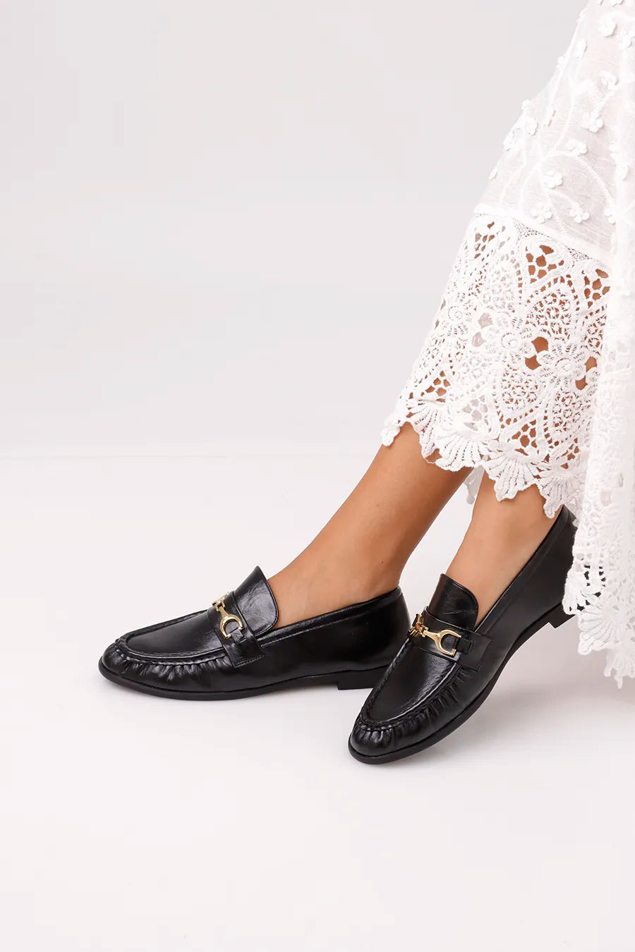 CL-135 Black