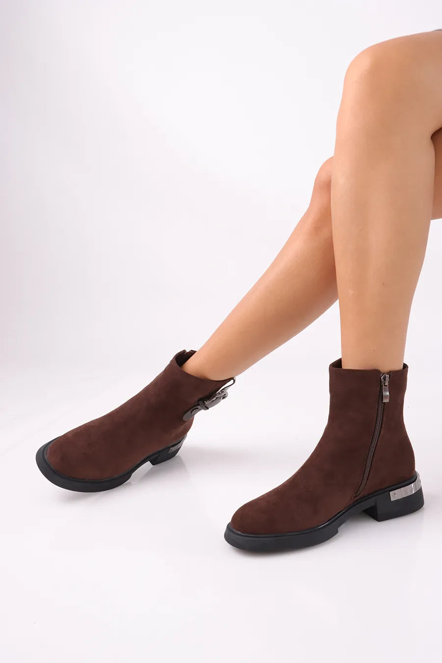 CBT-535 Brown