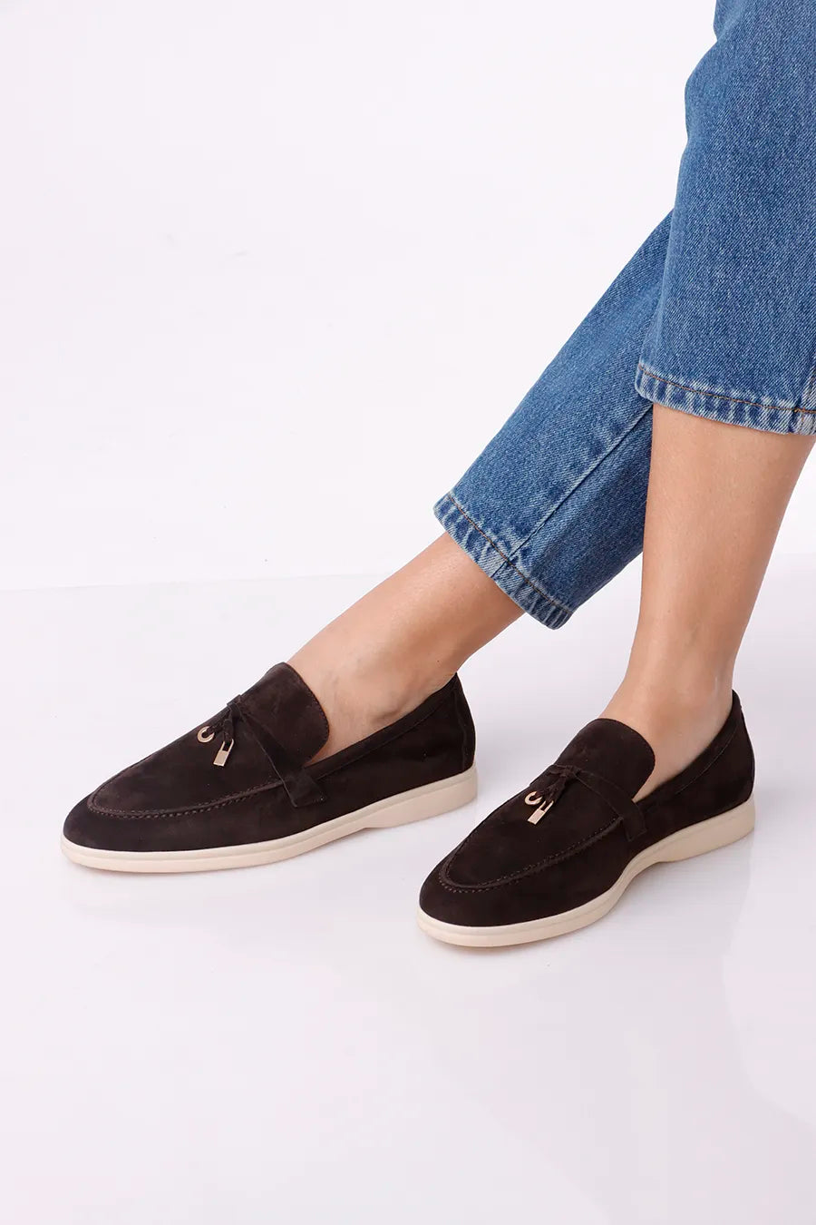 Loriyana       (Real Leather)