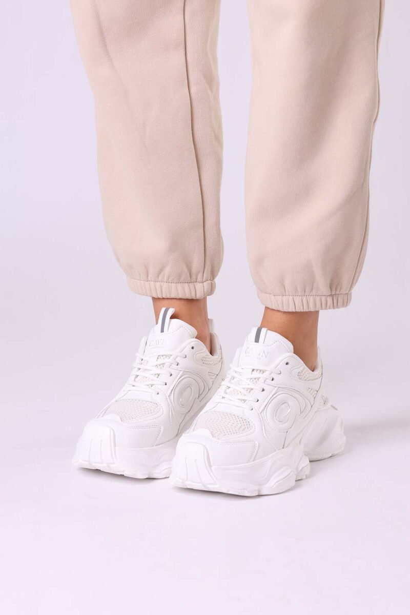Kiva Sneakers