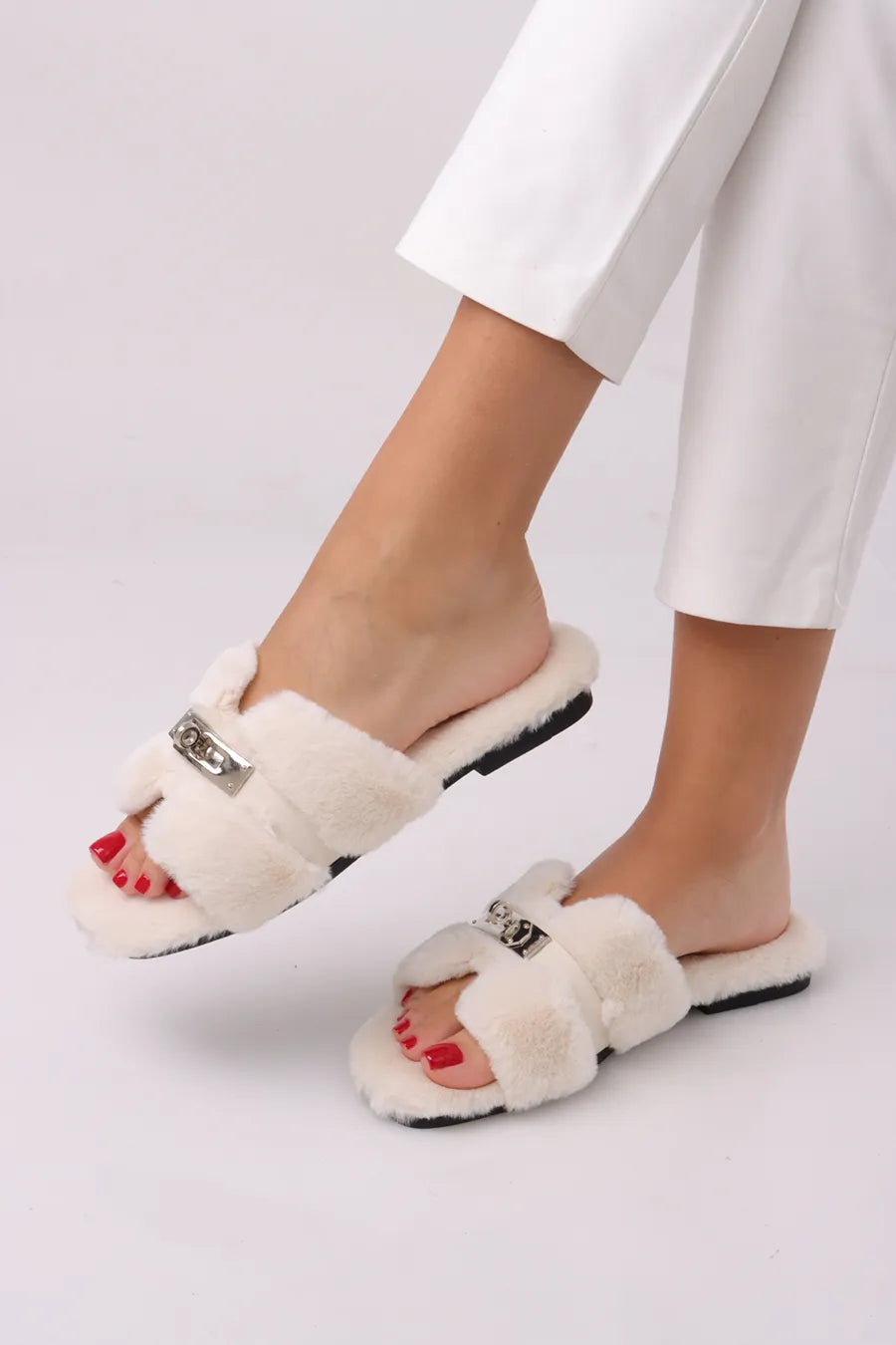 CF-785 White