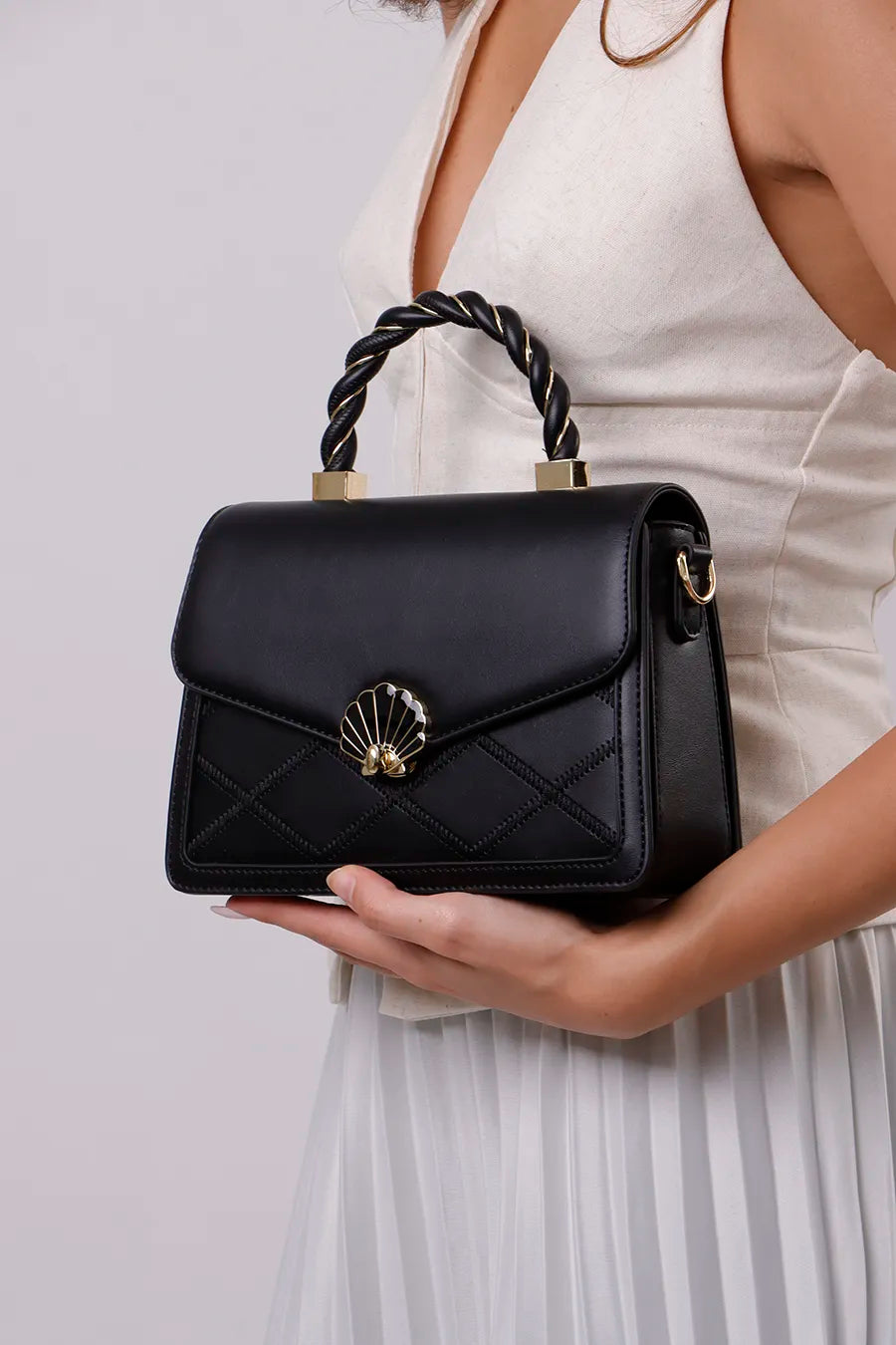 CBA-680 Black