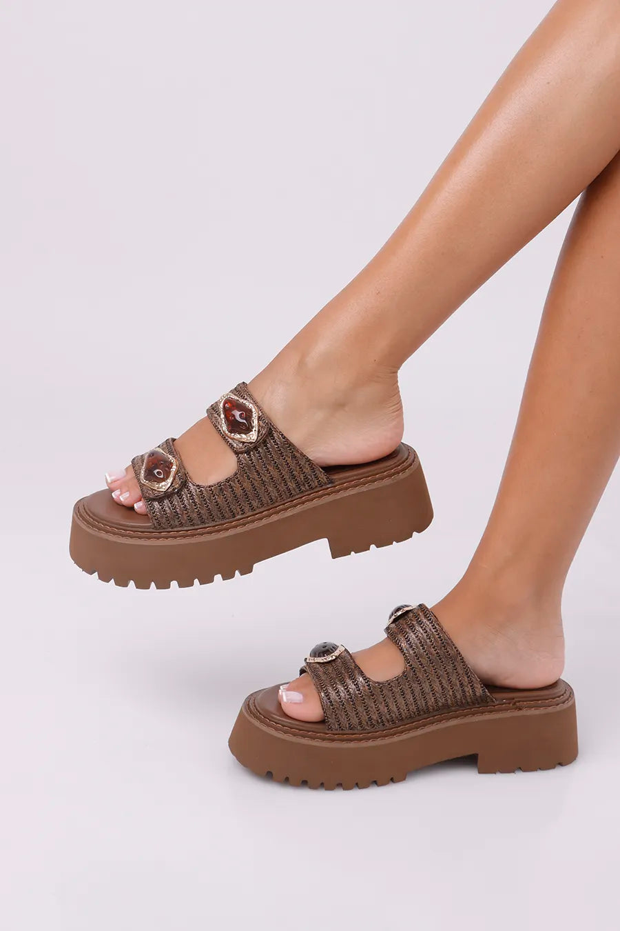CF-595 Brown