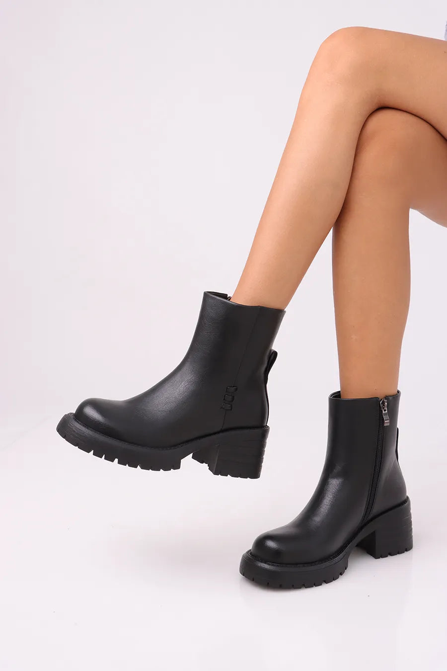 CBT-545 Black