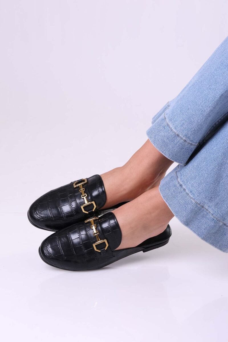 Ophelia Flat