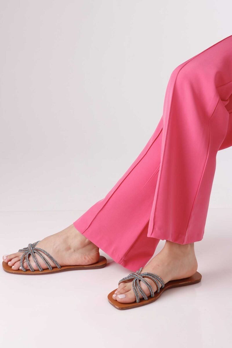 Ample Slipper
