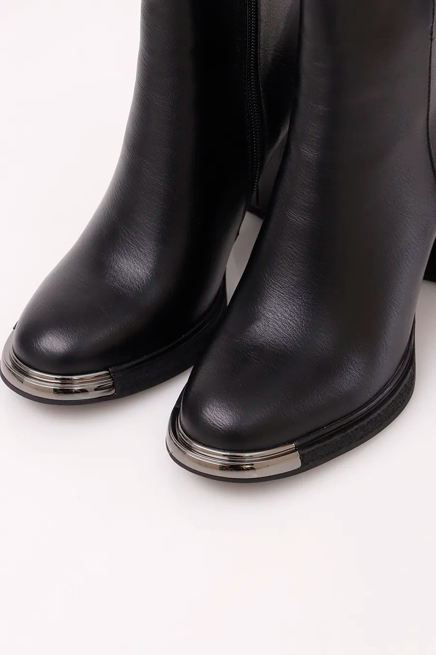 CBT-390 Black