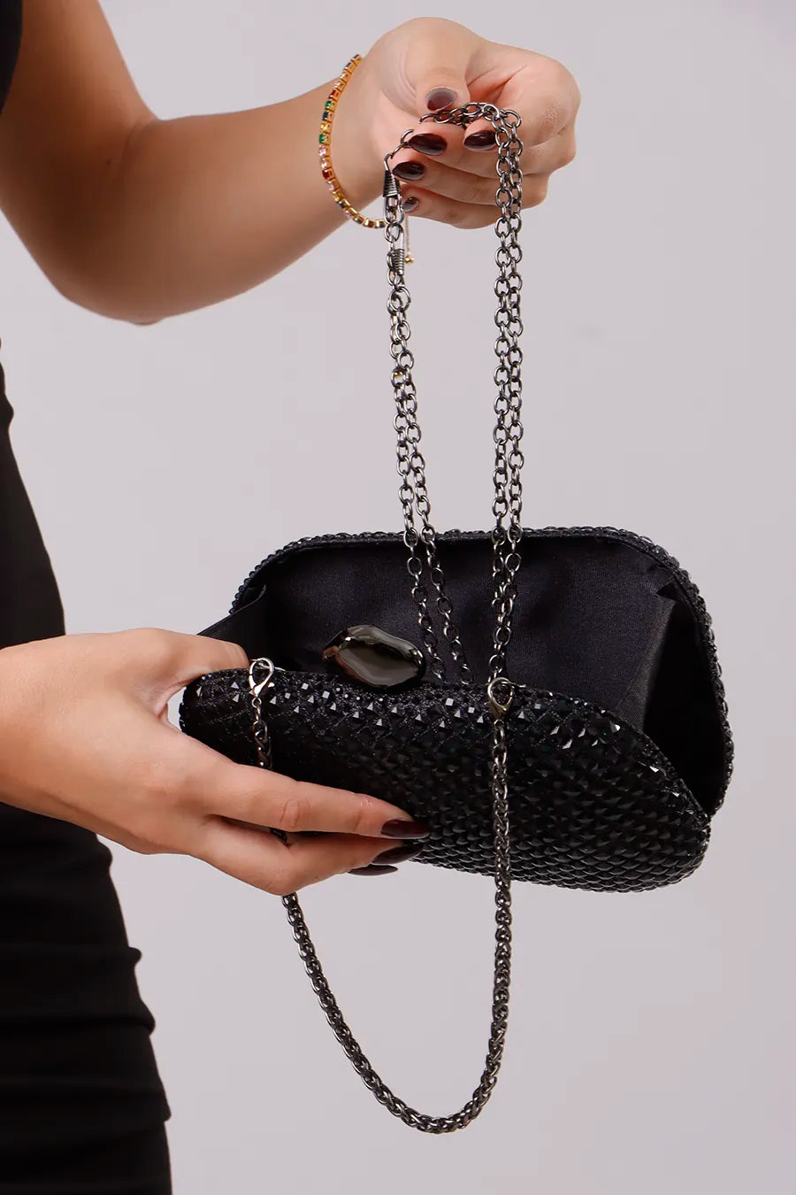 CC-40 Black