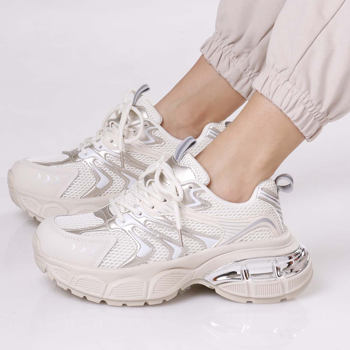 Active Sneakers