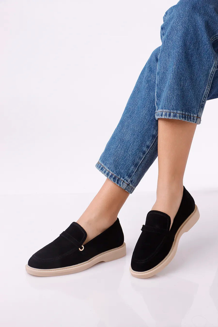 CL-100                        (Real Leather)