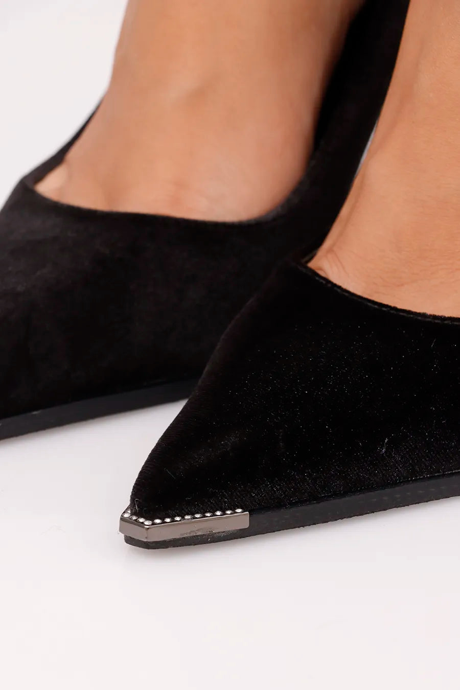 CH-1130 Black