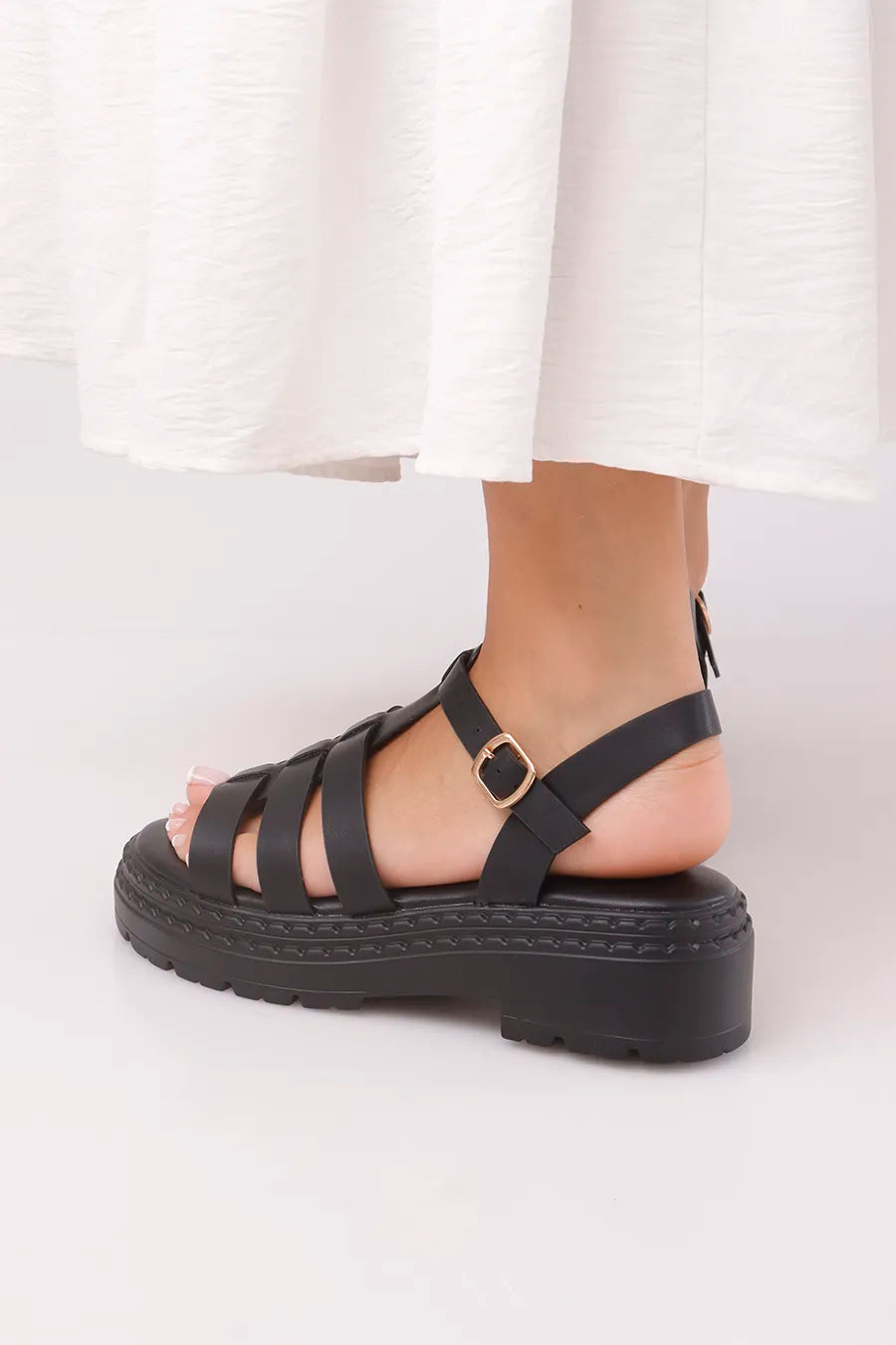 CF-675 Black