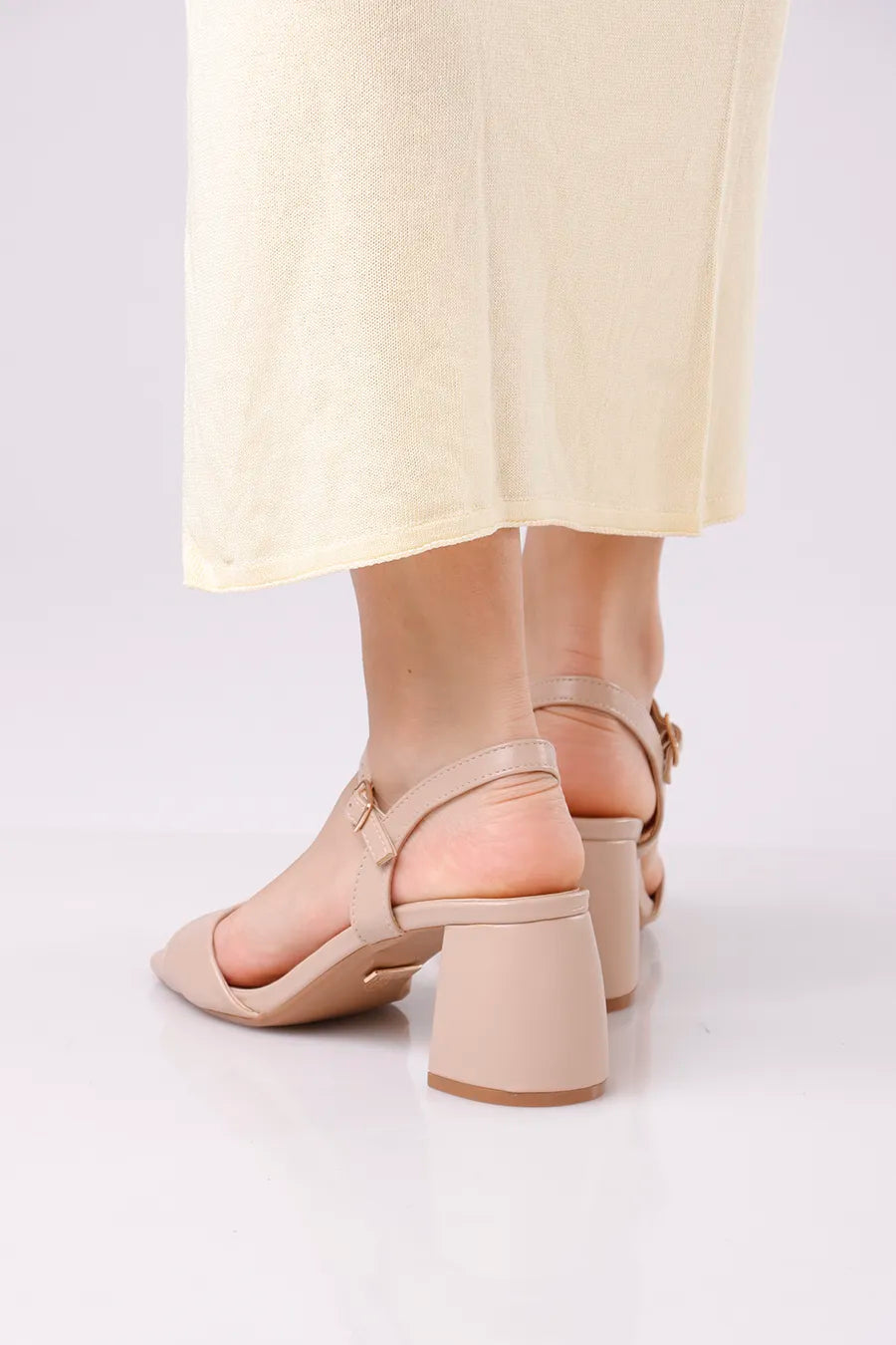 CH-665 Beige