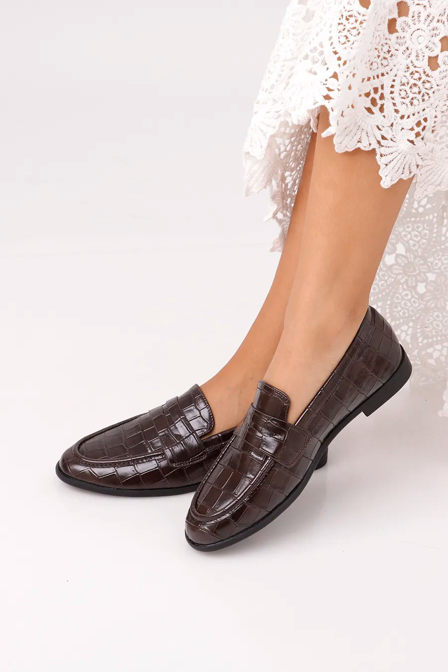 CL-165 Brown