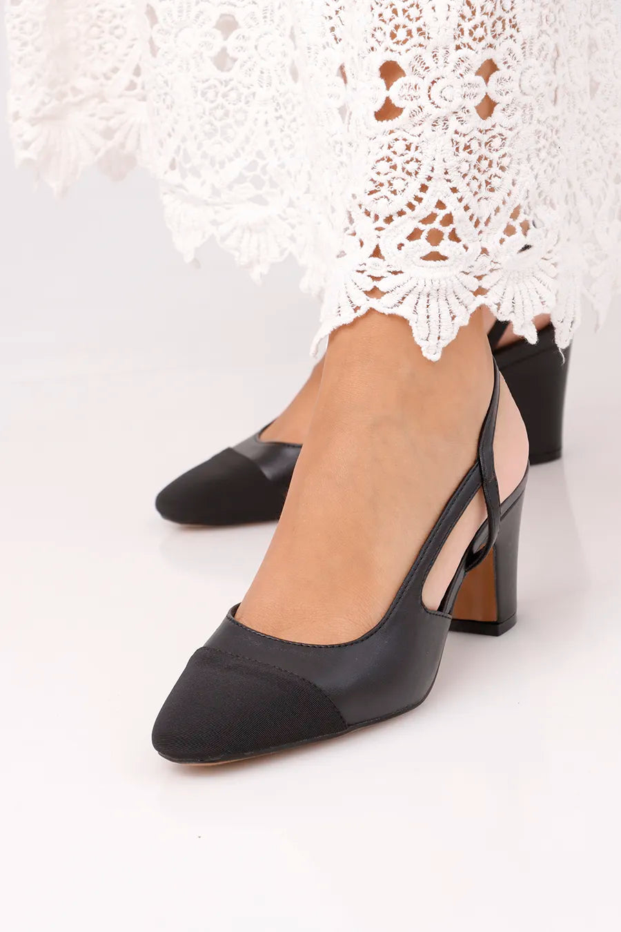 CH-1165 Black