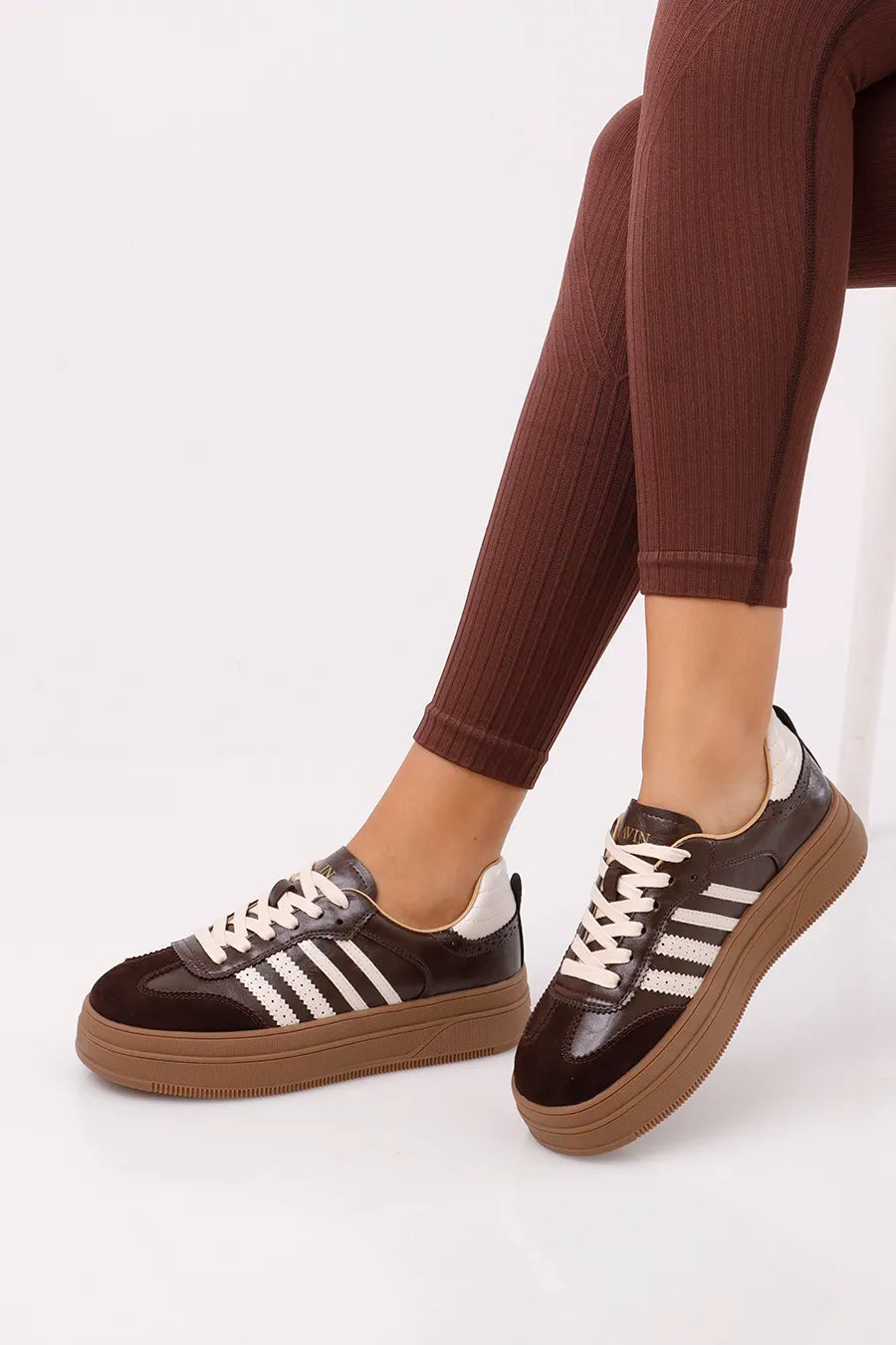 CSN-185 Brown