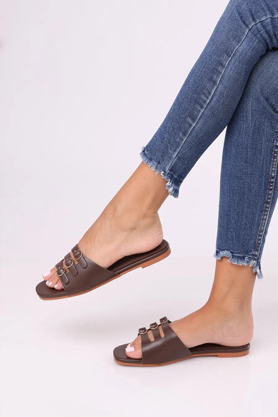CF-710 Brown