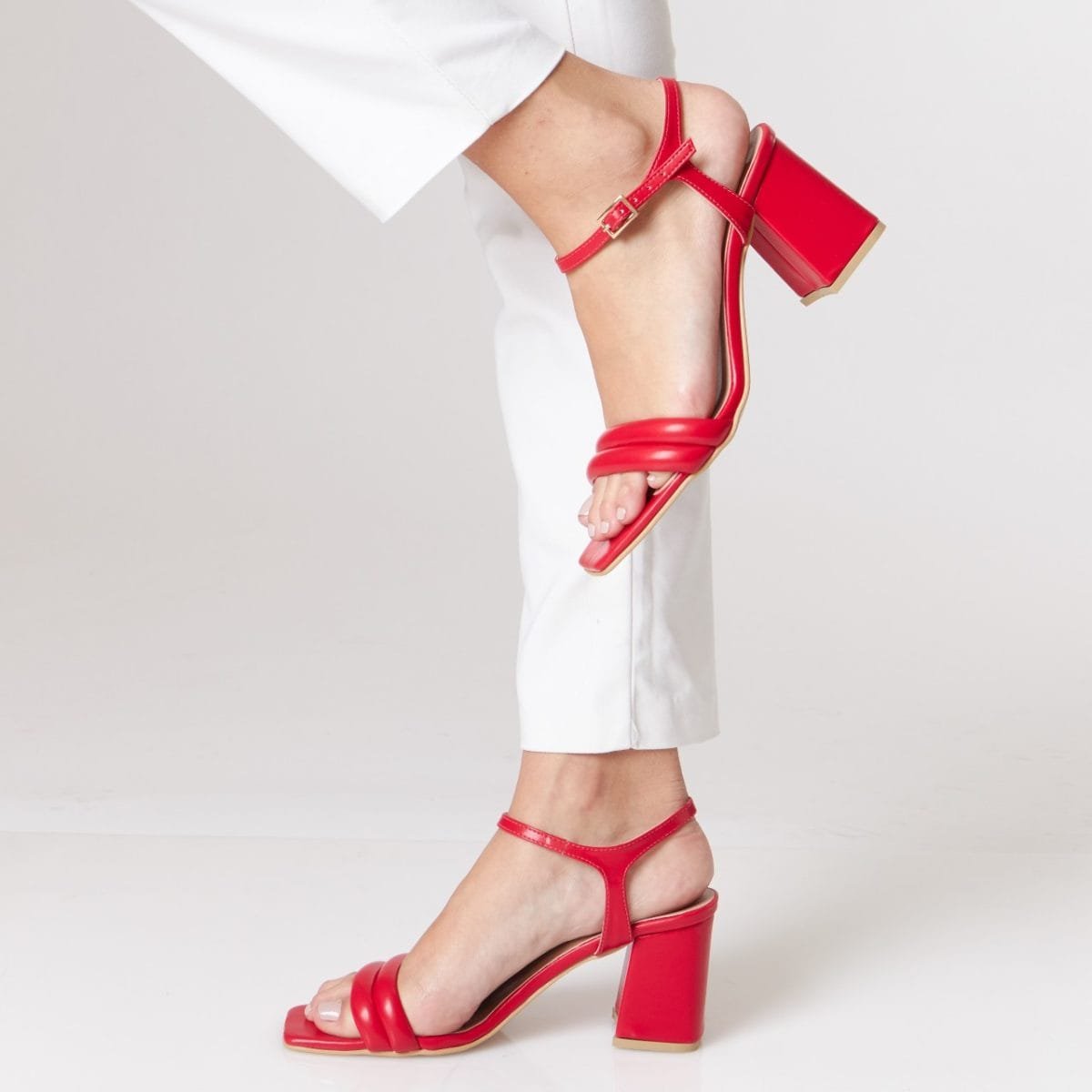Diana Sandal