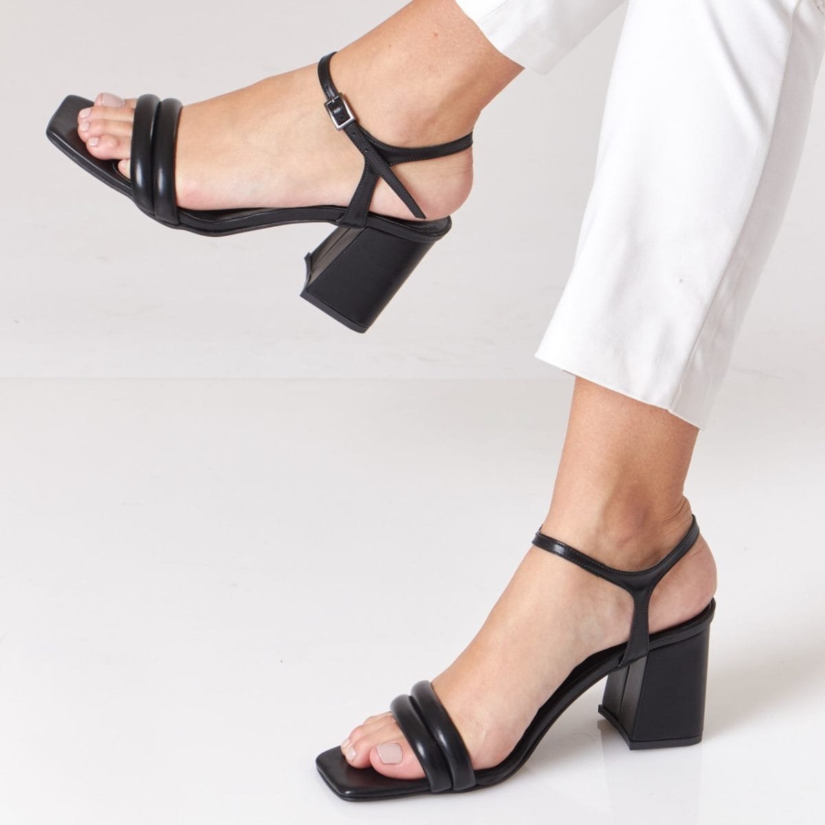 Diana Sandal